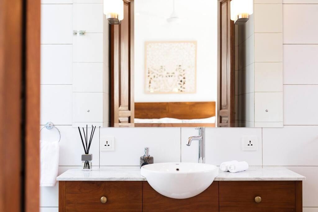 Sintra - 2 Bedroom Luxury In Tranquil Location, Walk To Biệt thự Seminyak (Bali)