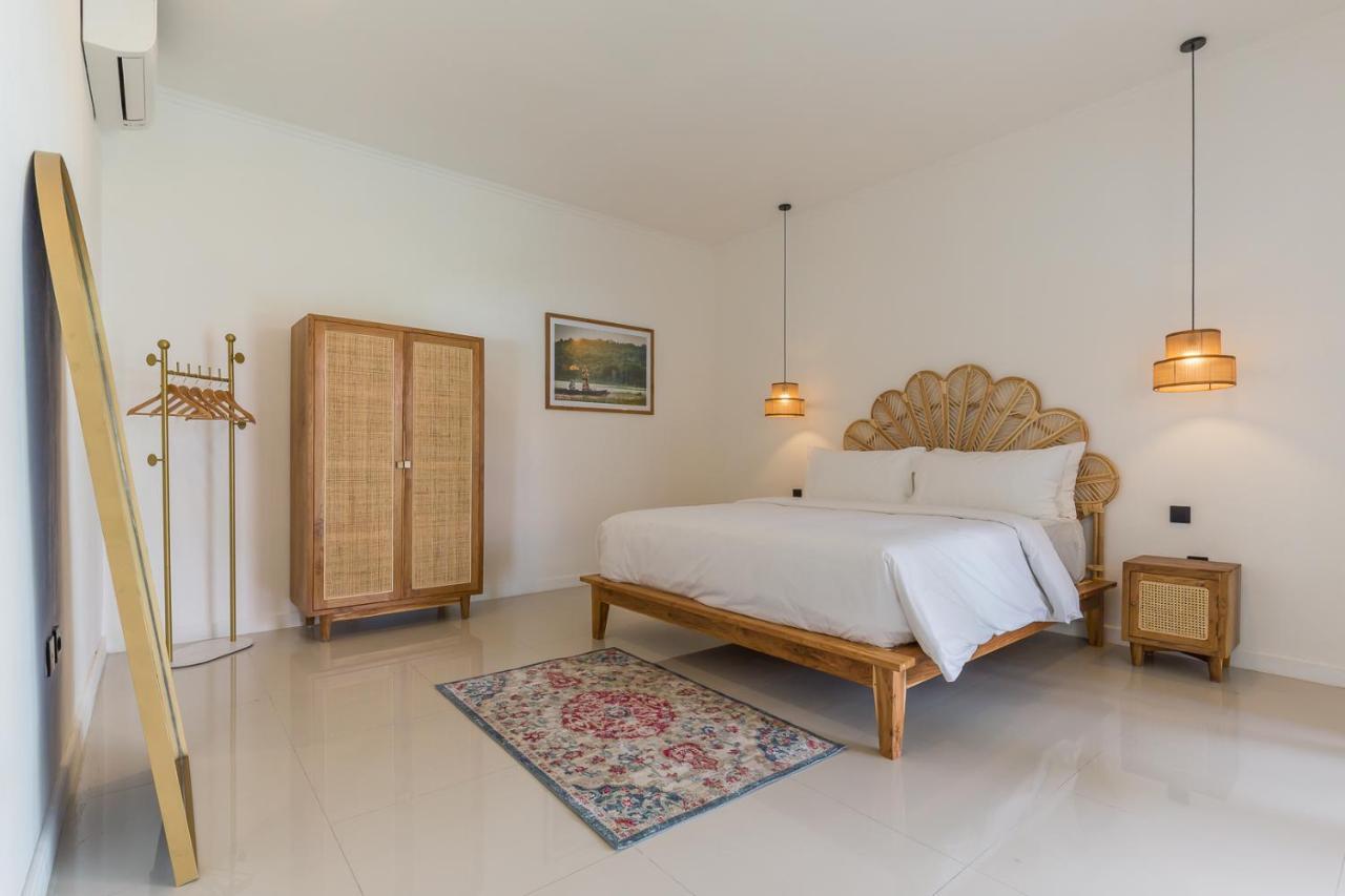 Charming 3 Bedrooms Walking Distance