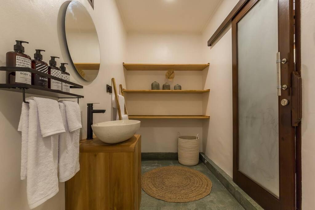 Charming 3 Bedrooms Walking Distance