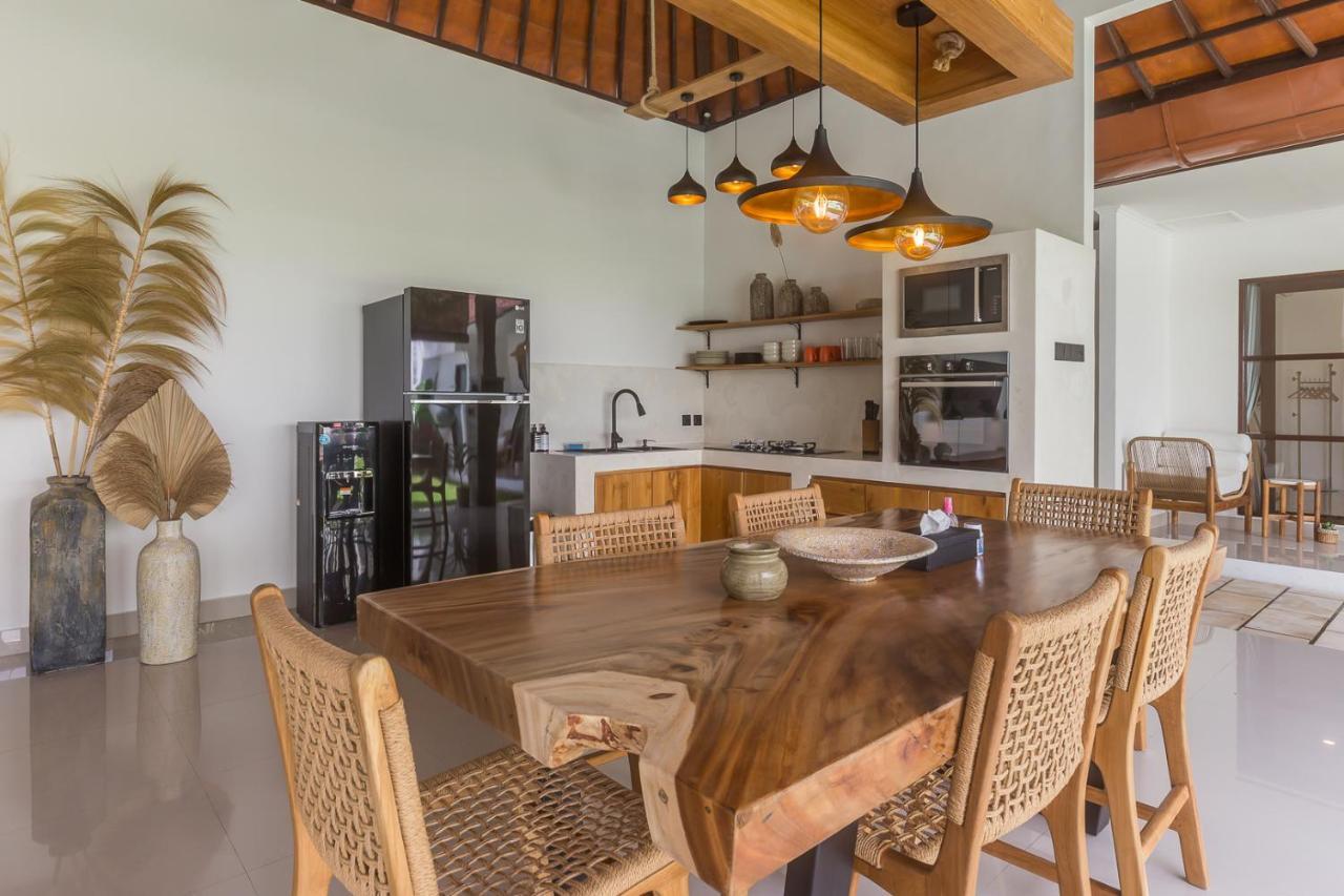 Charming 3 Bedrooms Walking Distance Villa *