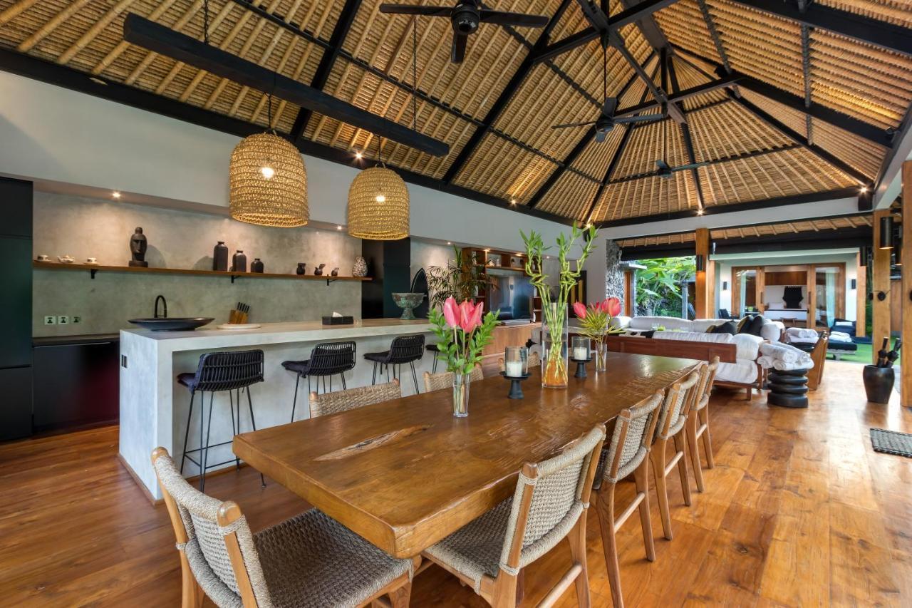 Villa Wolfe By Finder