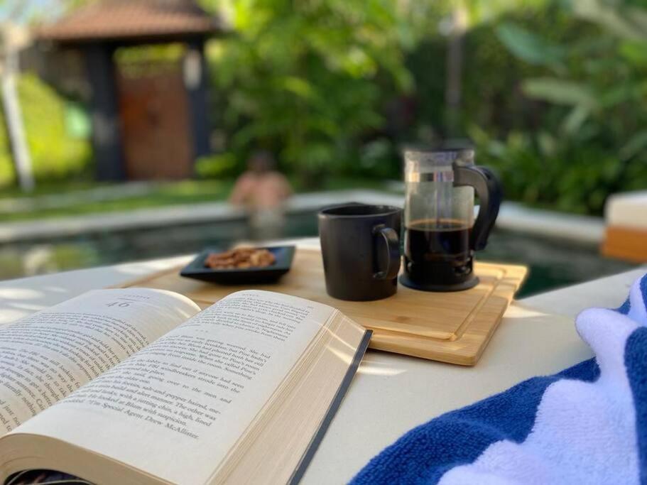 Savvy Villa, A Tranquil Oasis & Walk To The * Seminyak (Bali)