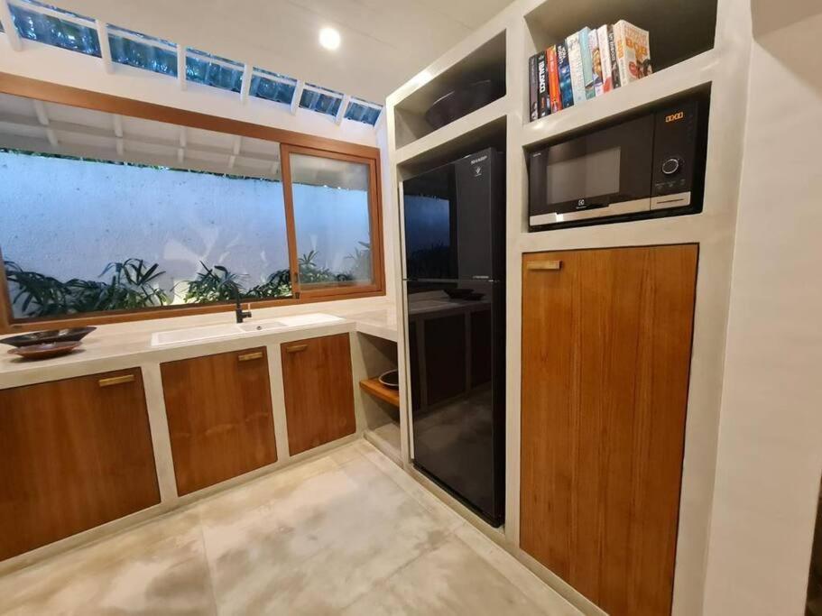 Villa Savvy Villa, A Tranquil Oasis & Walk To The *