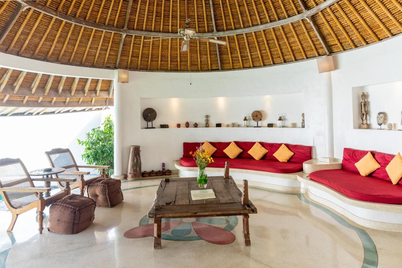 Damai Kecil Biệt thự Seminyak (Bali)