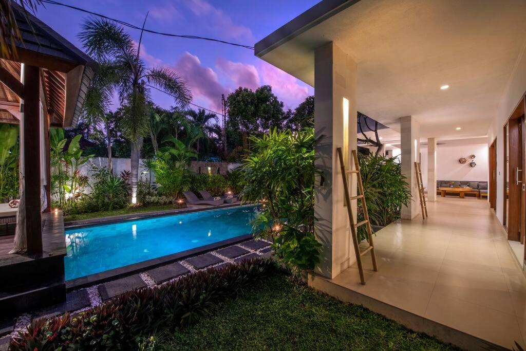 Tiaga - Premium Peaceful In The Heart Of Villa Seminyak (Bali)