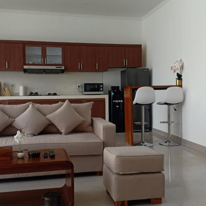 Akmali Basangkasa- 2 Bedrooms Villa