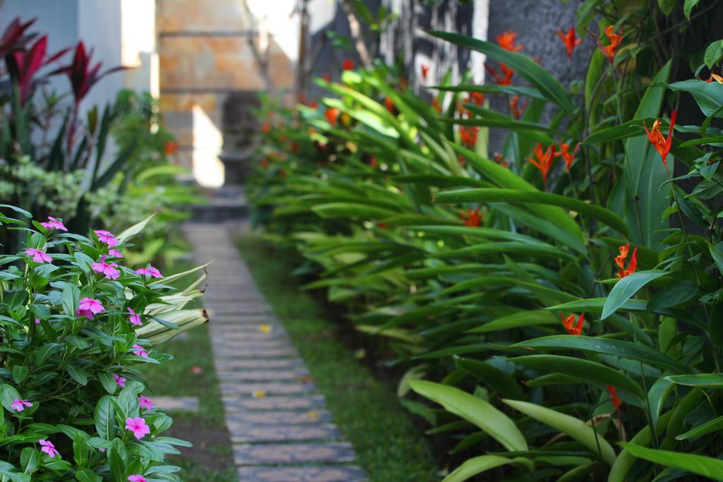 Lotus Tirta Hotel Seminyak