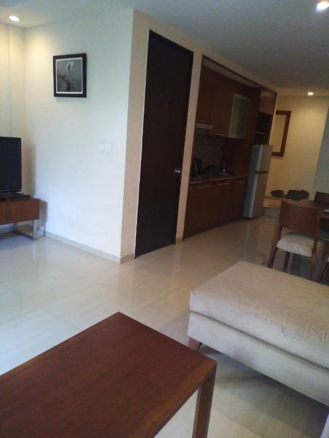 Lbv * Seminyak (Bali)