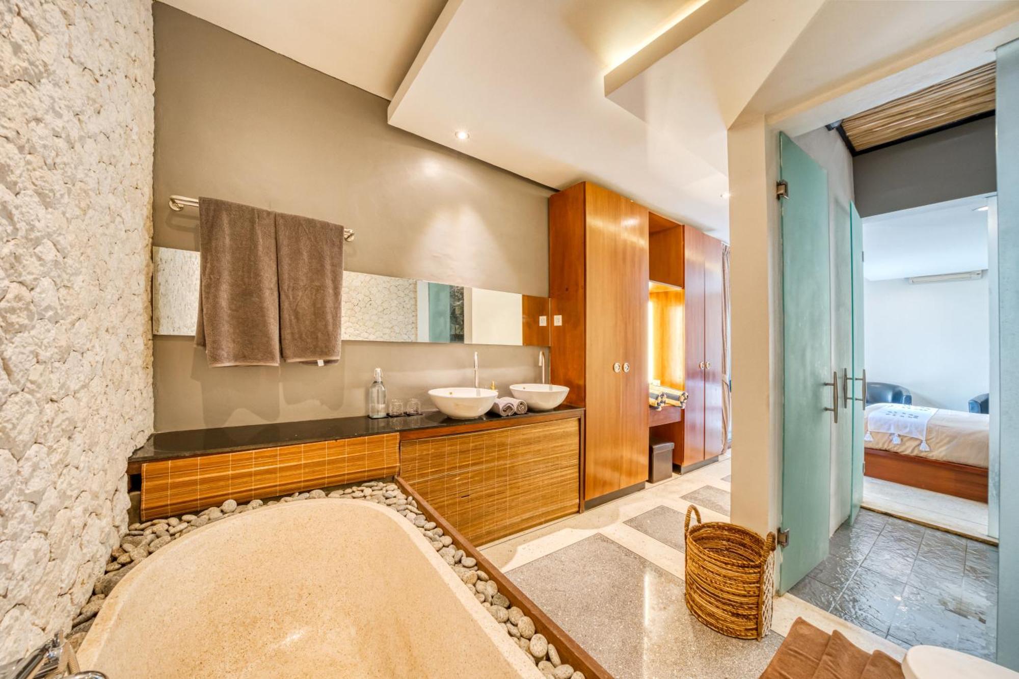 Duadewi 4br In The Heart Of By Santi Management