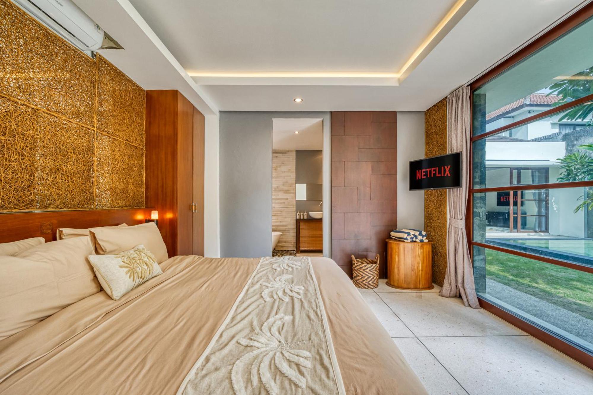 Duadewi 4br In The Heart Of By Santi Management *
