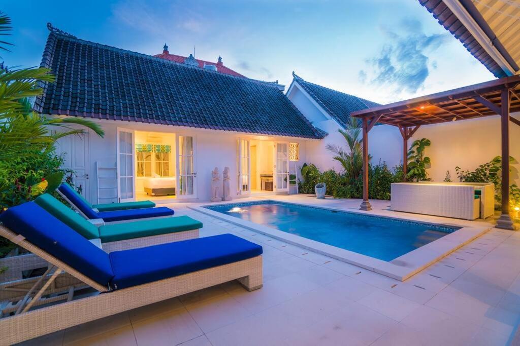 Charming 2br Ley 66 Walking To Shops&beach
