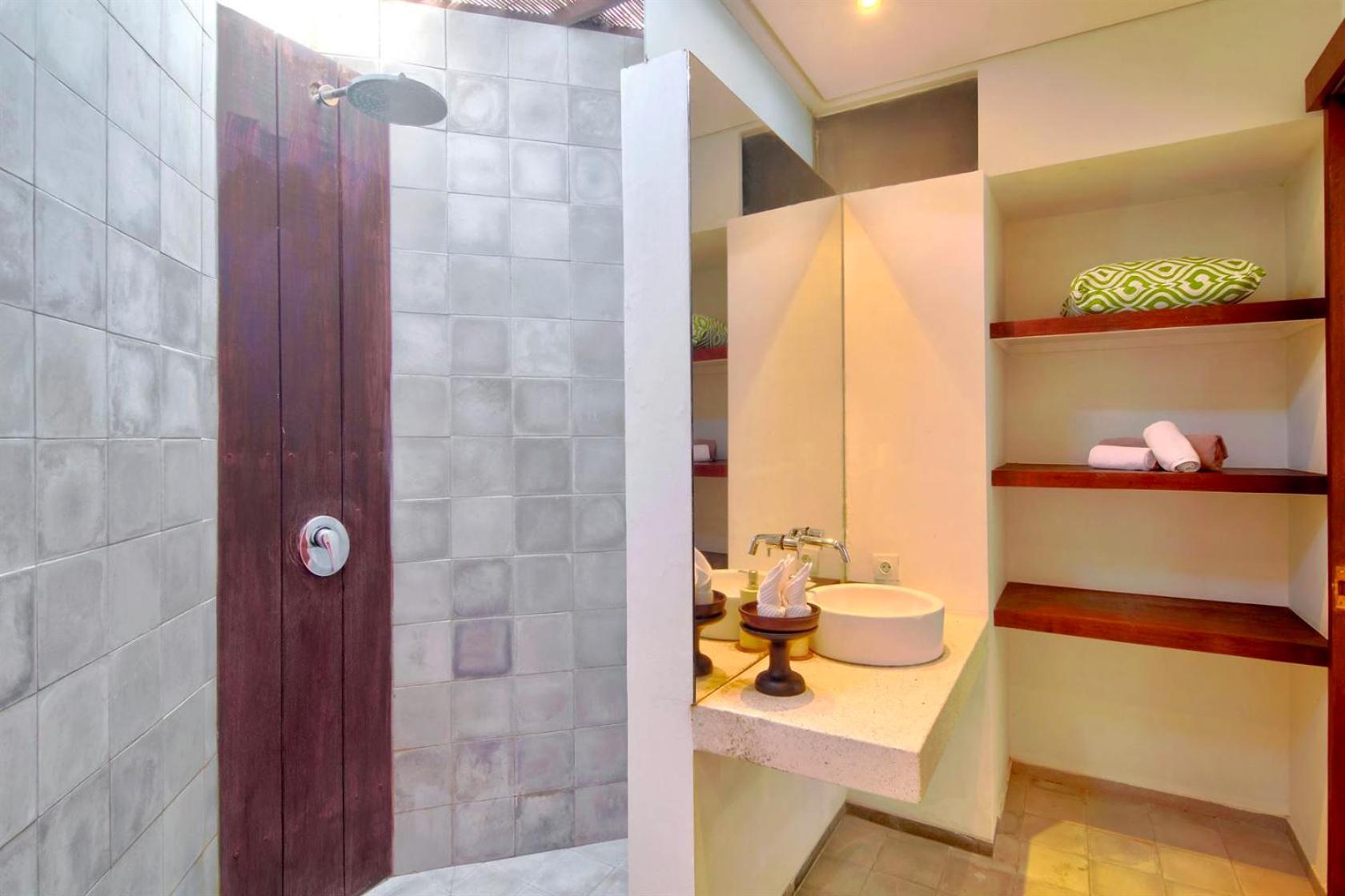 Outstanding- Sands. Villa Seminyak (Bali)