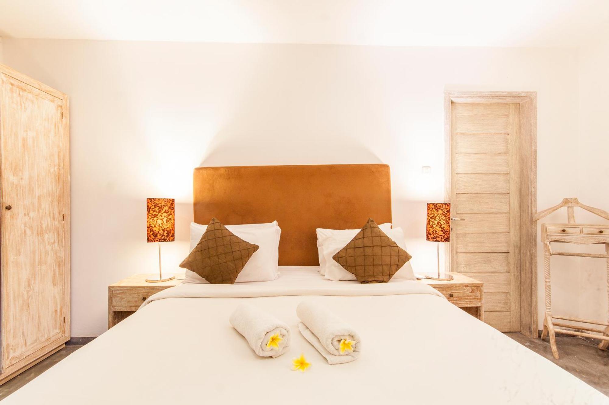 Jalak * Seminyak (Bali)