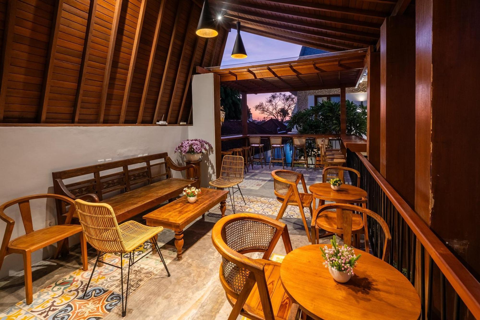 Mahesa Hotel 3*