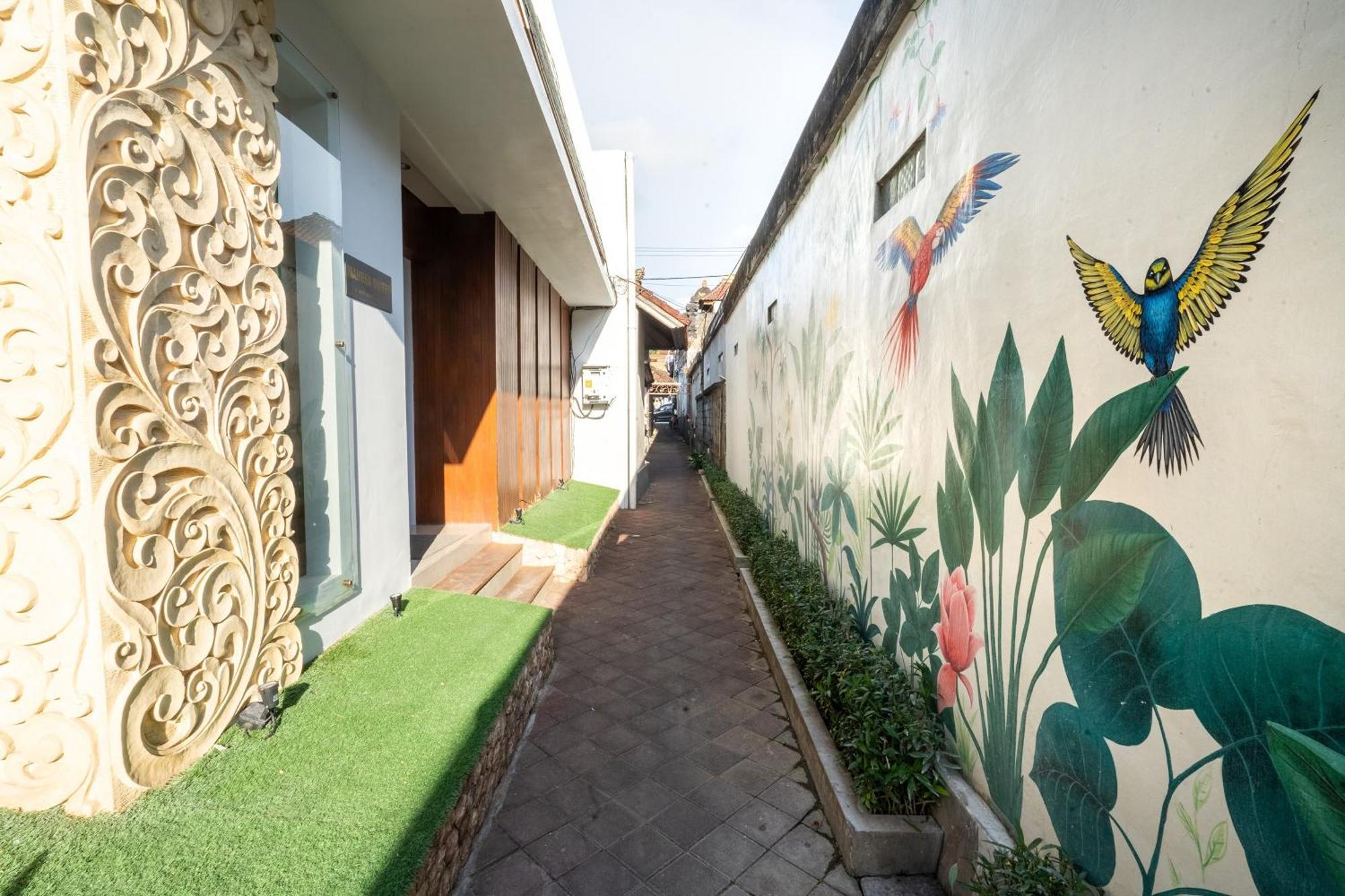Mahesa Hotel