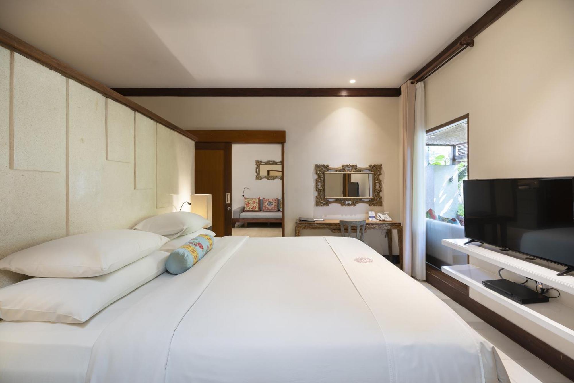 Khách sạn Rama Petitenget Seminyak (Bali)