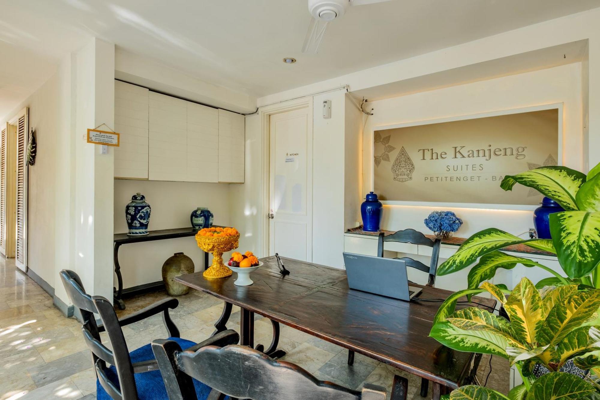 Hotel The Kanjeng Petitenget 3*