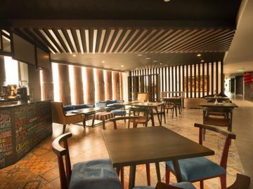Hotel Brits Legian 4*