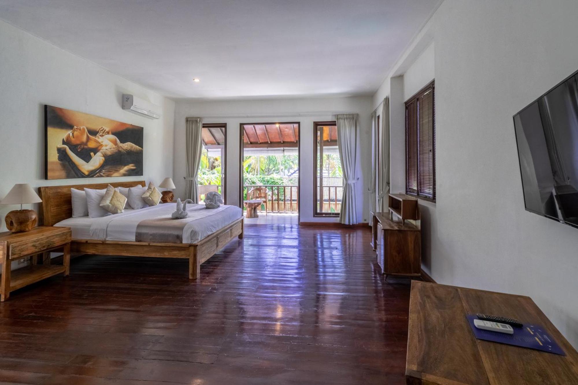 Enclose Living 5br Center Of Near
