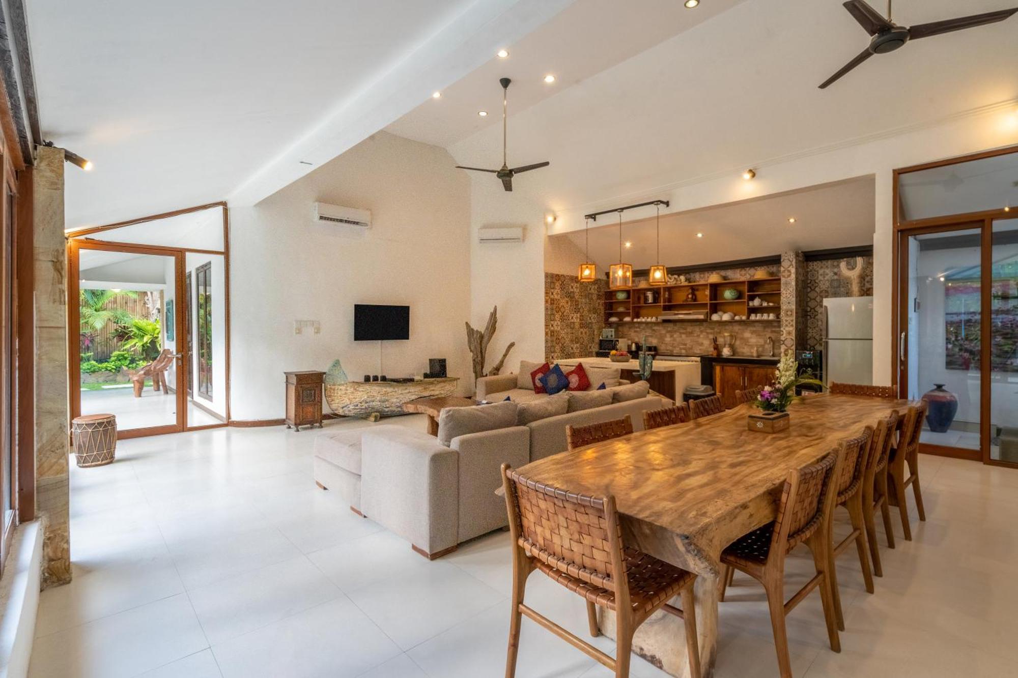 Enclose Living 5br Center Of Near Pousada *