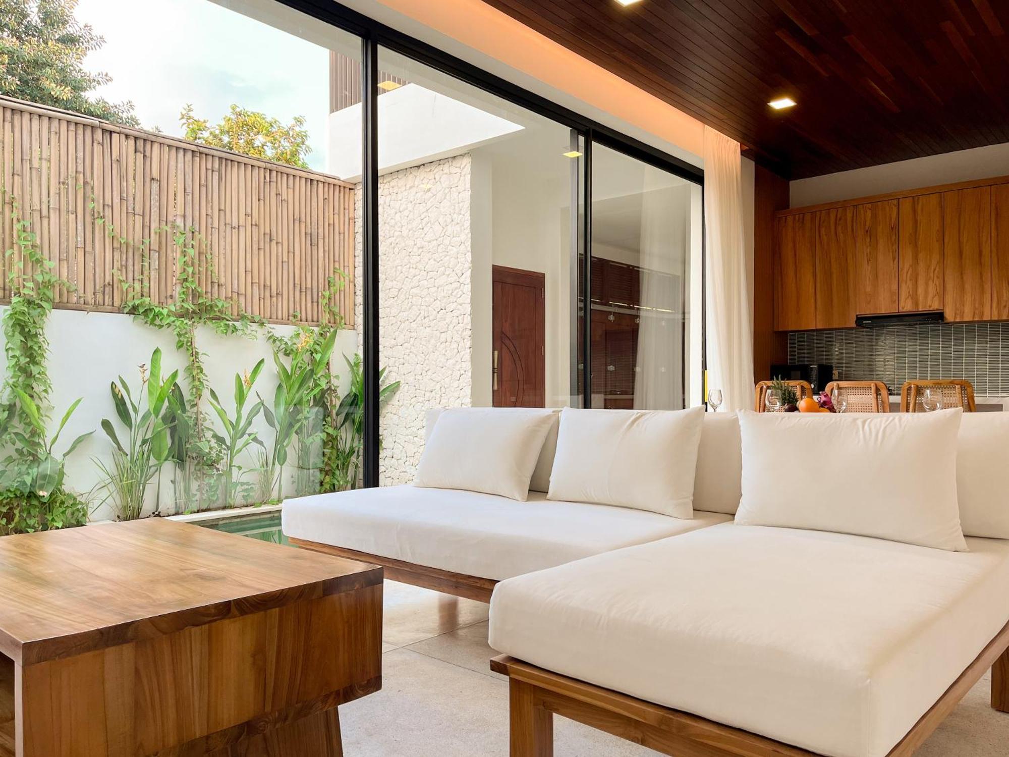 Prada Ii 3br Near To In Villa Seminyak (Bali)