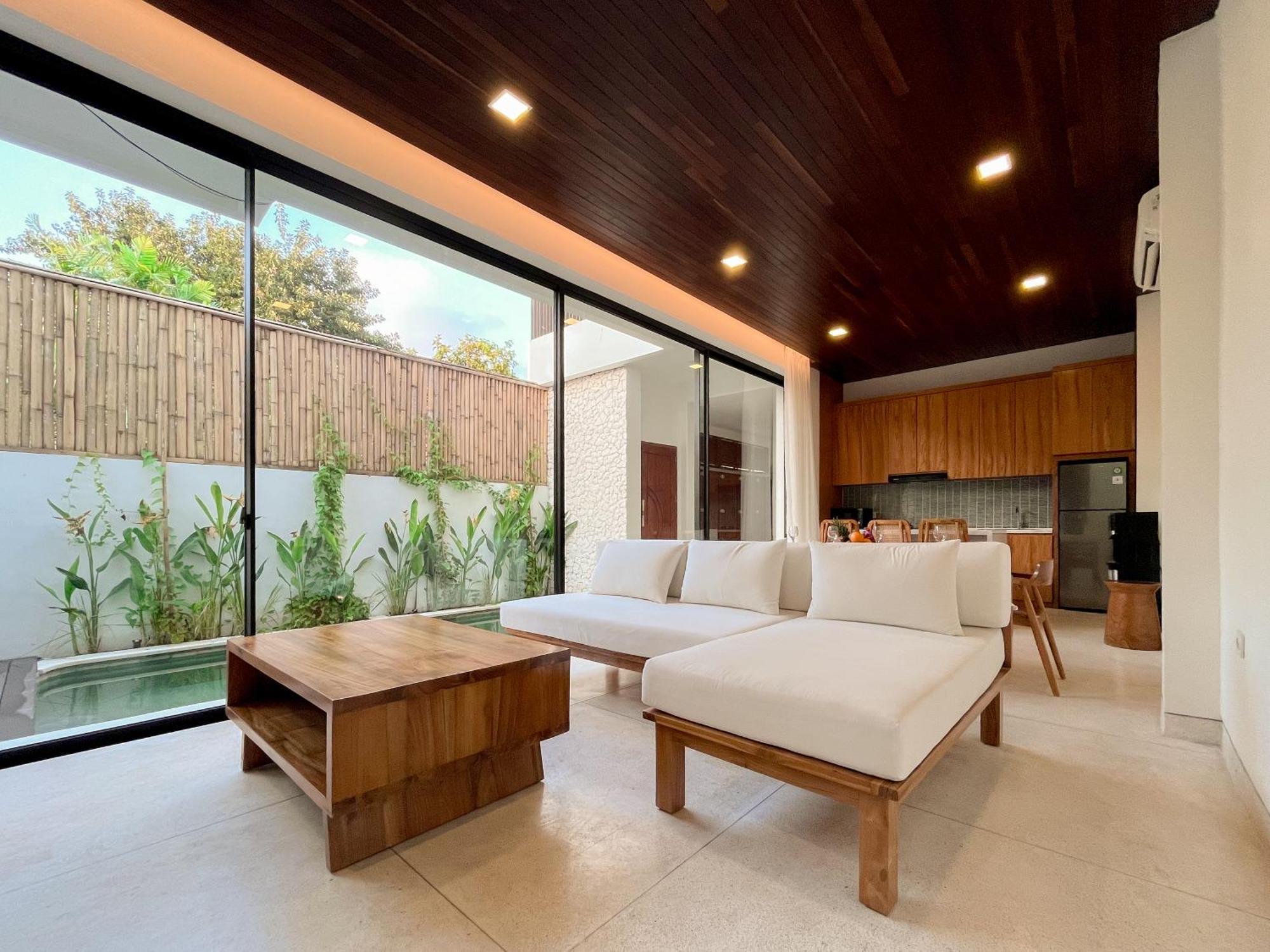 Villa Prada Ii 3br Near To In Seminyak (Bali)
