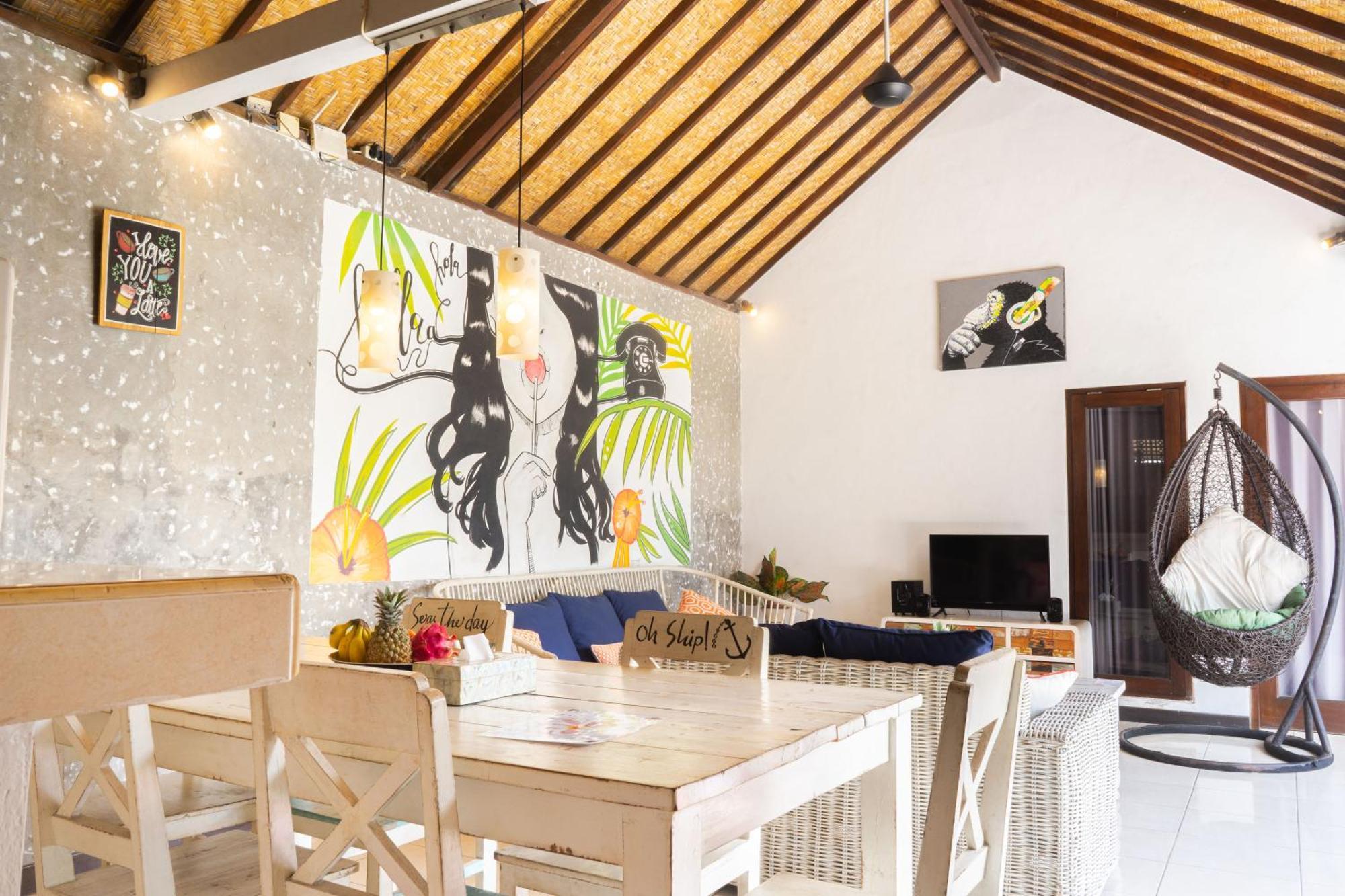 Villa Salya - 3br - Private Pool - 1min Walk To La Favela!