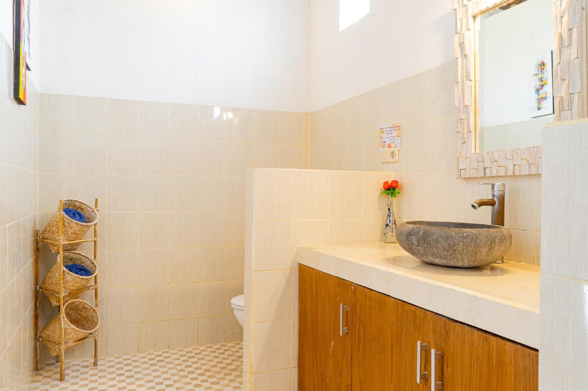 Villa Salya - 3br - Private Pool - 1min Walk To La Favela!