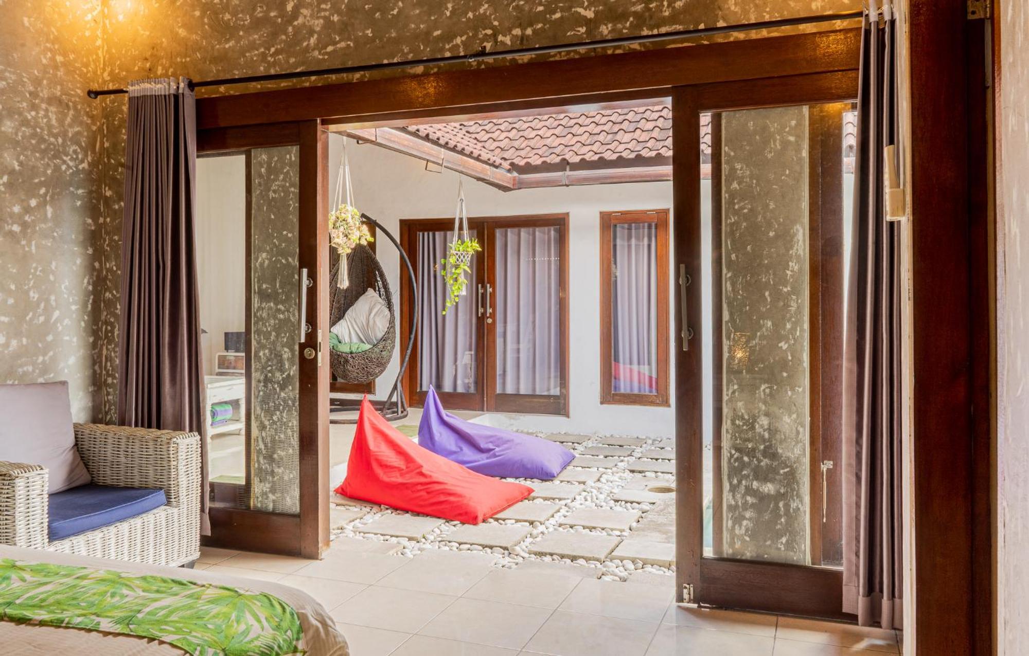 Salya - 3br - Private Pool - 1min Walk To La Favela! Villa *