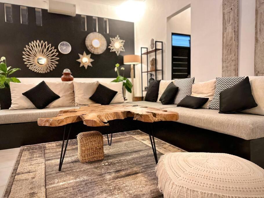 2 Bedroom Rhapsody - 5 Mins To Seminyak/umalas