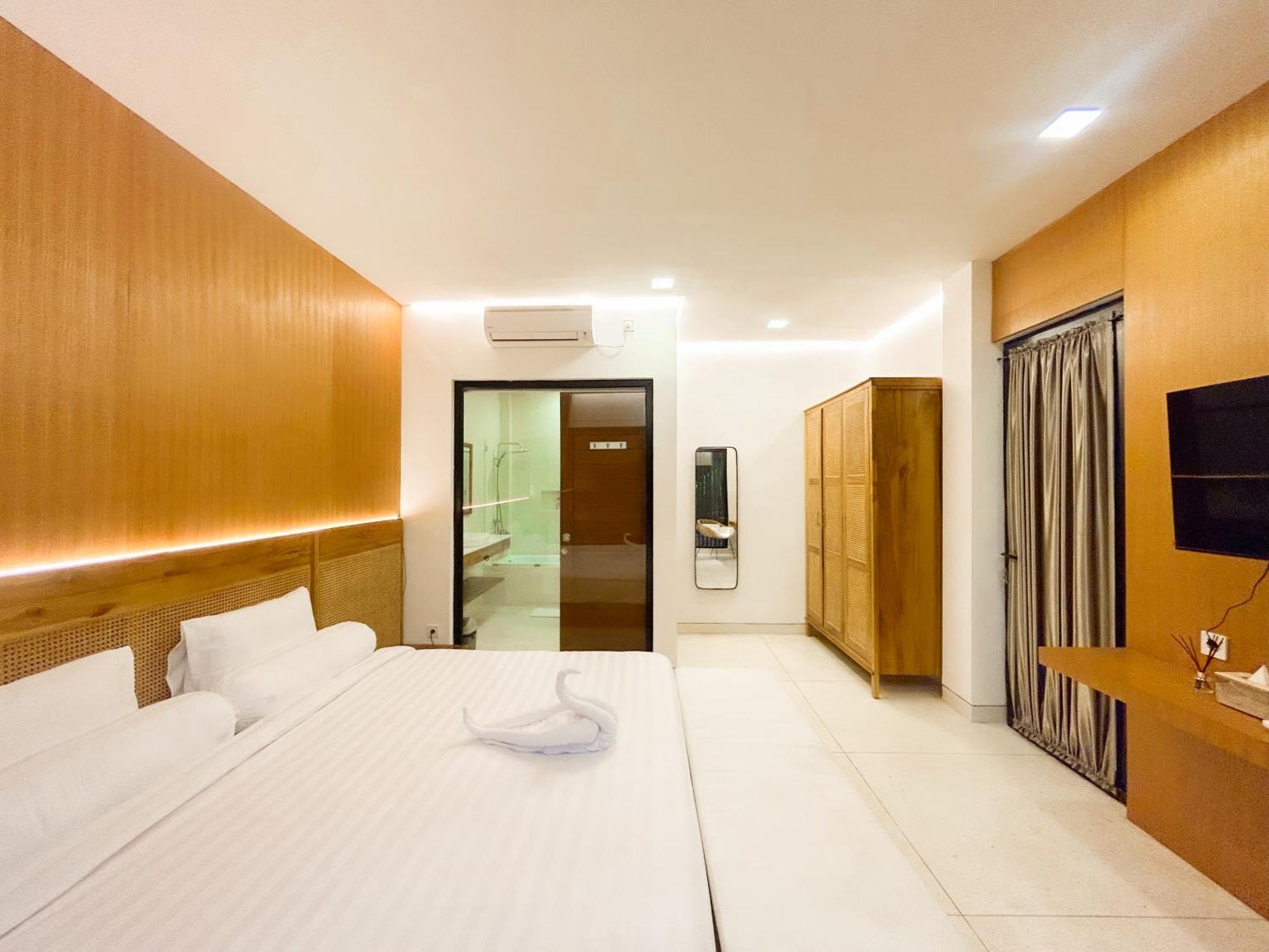 Prada Ii 3br Near To In Seminyak (Bali)