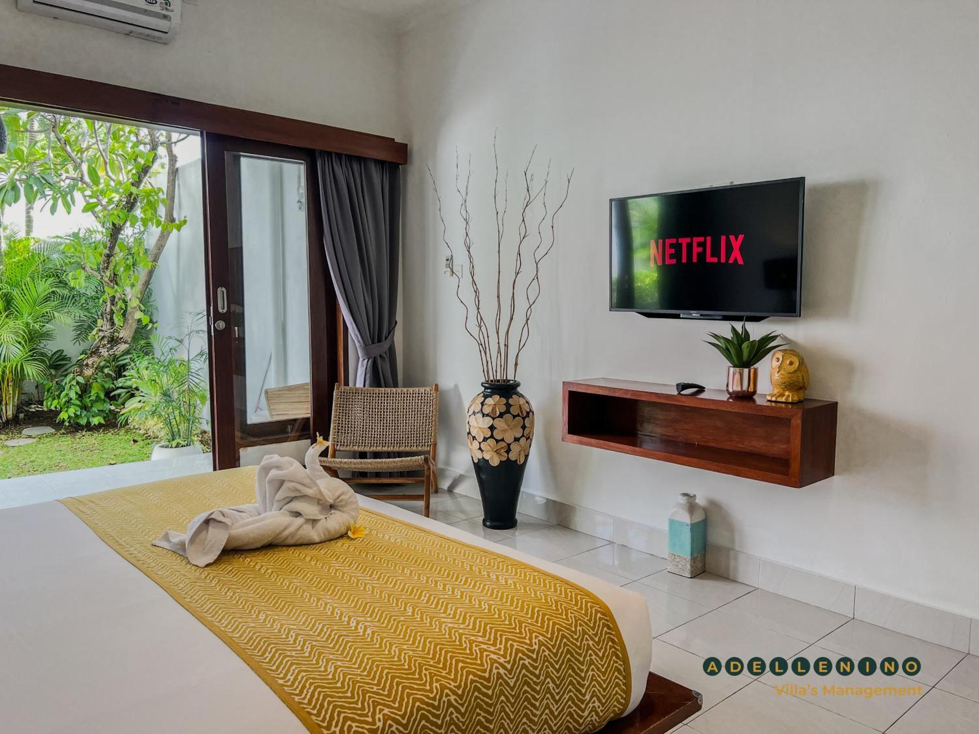 Casa Jinah 1 I Simply Modern Twin Villa Seminyak (Bali)