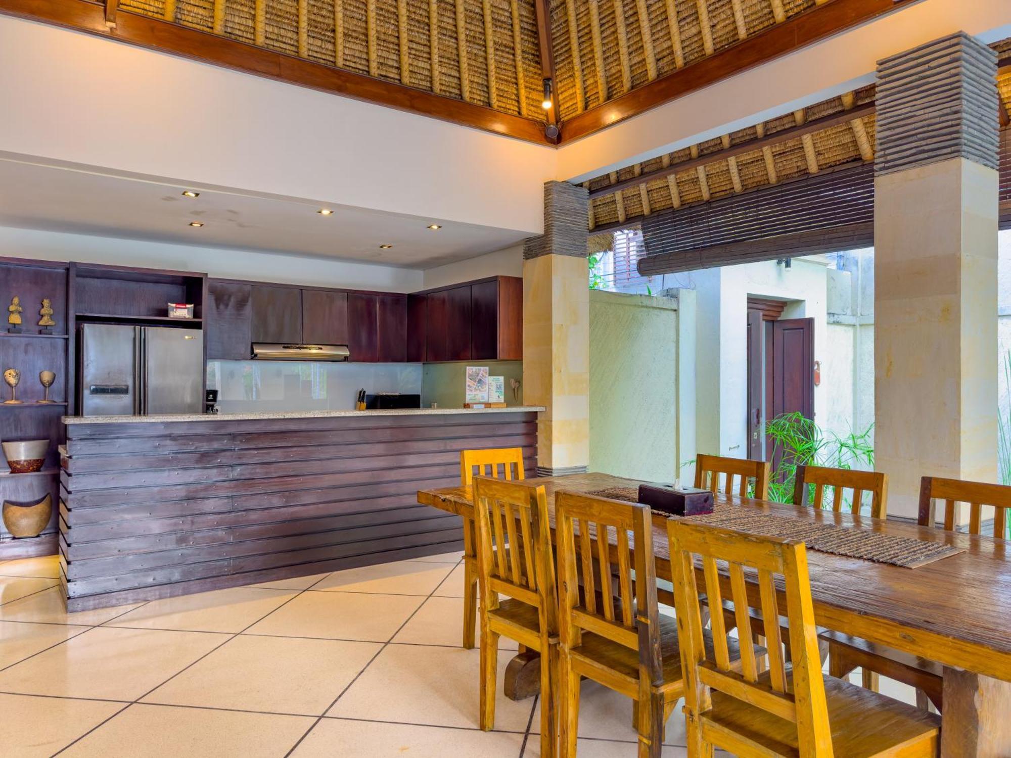 Bugis Drupadi * Seminyak (Bali)