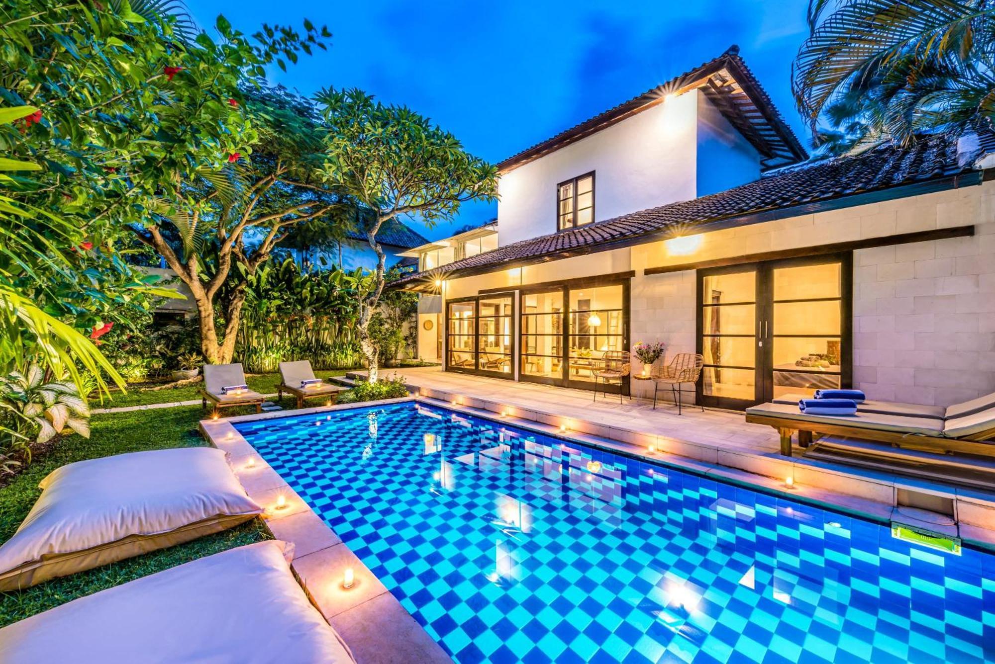Aurora - Private 6 Bdr In Seminyak, Prime Location, Pool & Garden Villa