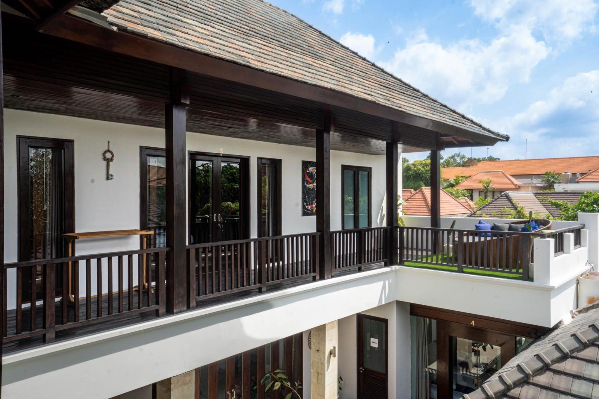 The Golden Serendipity Villa
