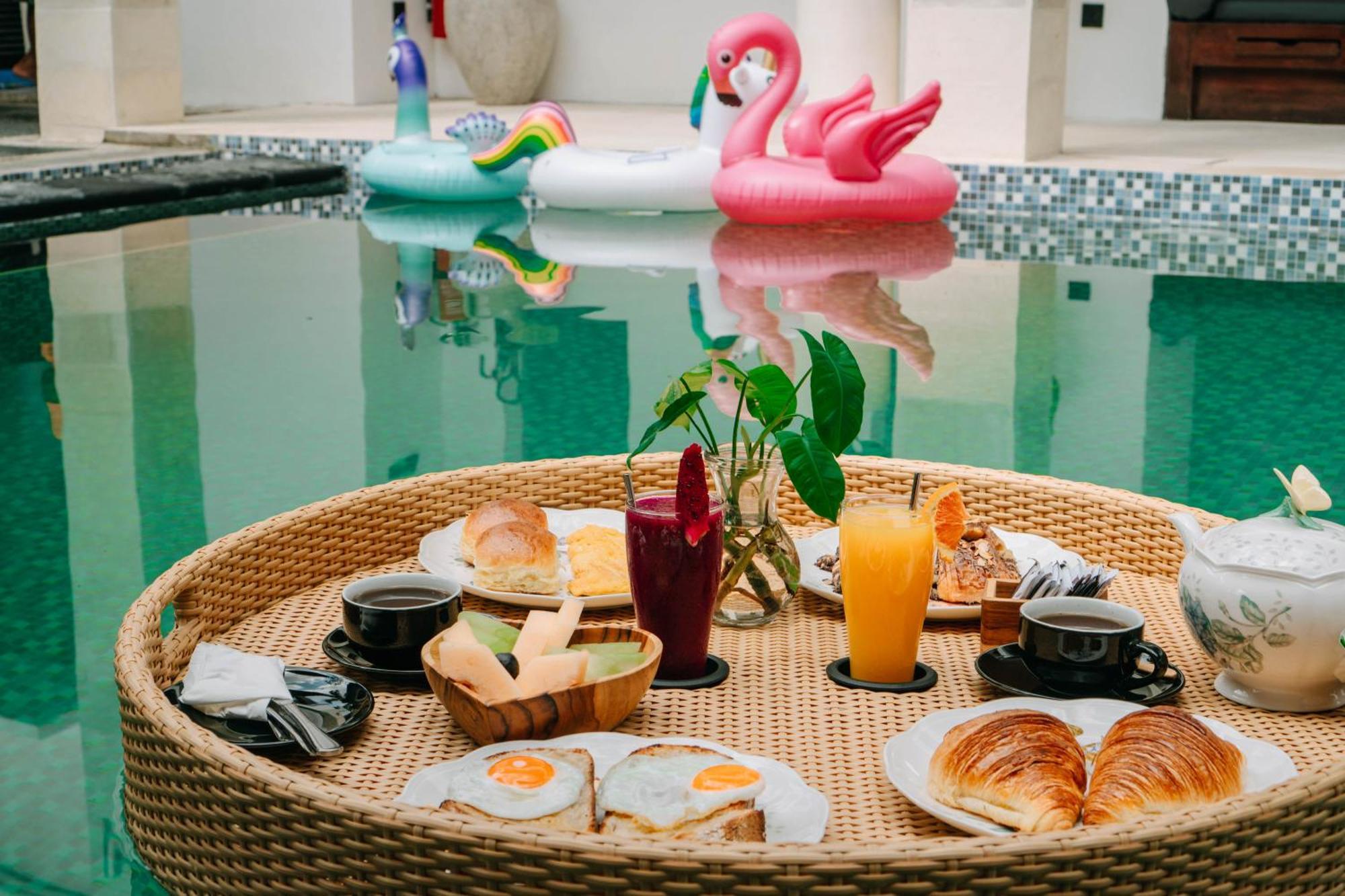 The Golden Serendipity Villa