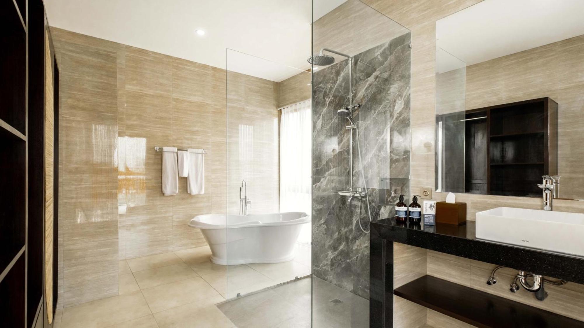 Latima By Finder