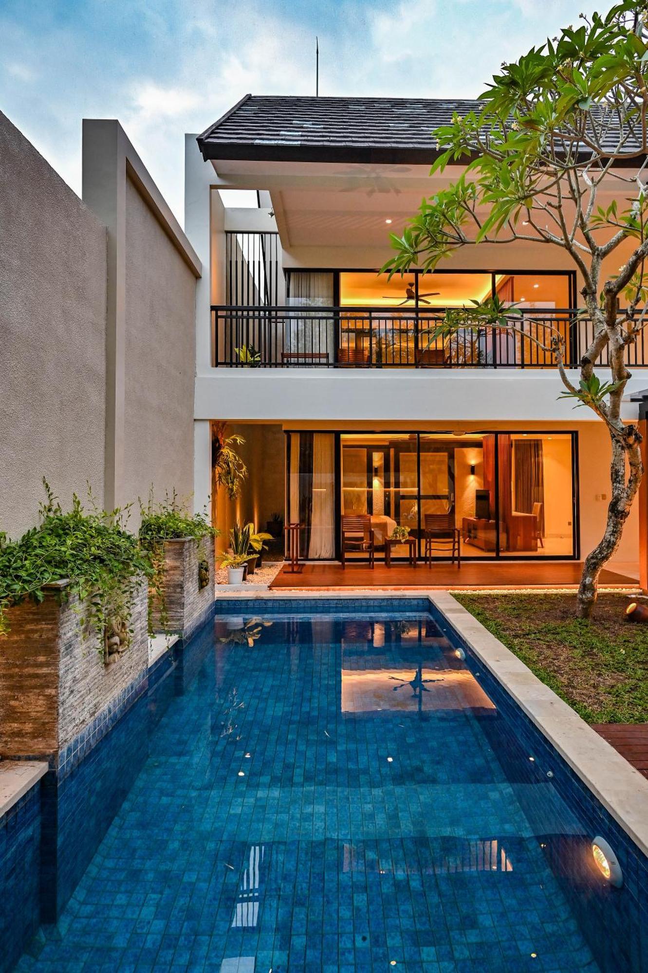 Villa The