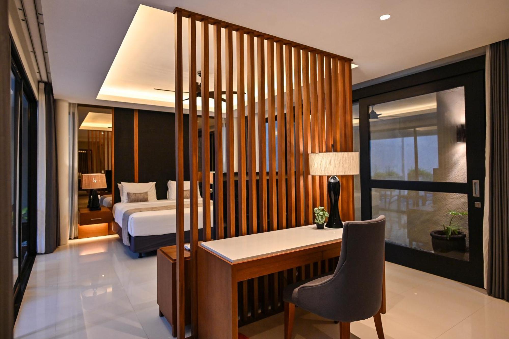 The Villa Seminyak (Bali)