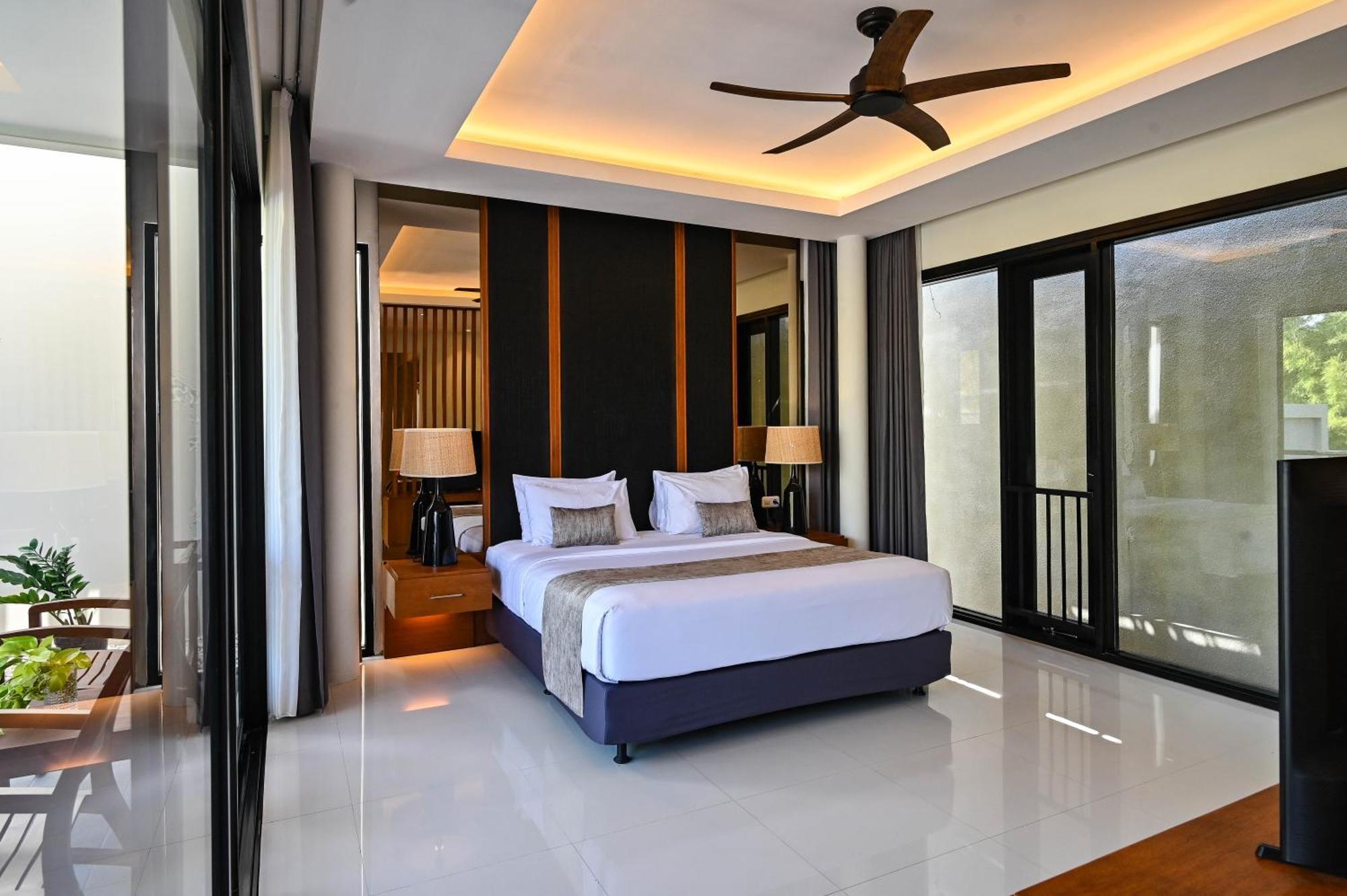 The Villa Seminyak (Bali)