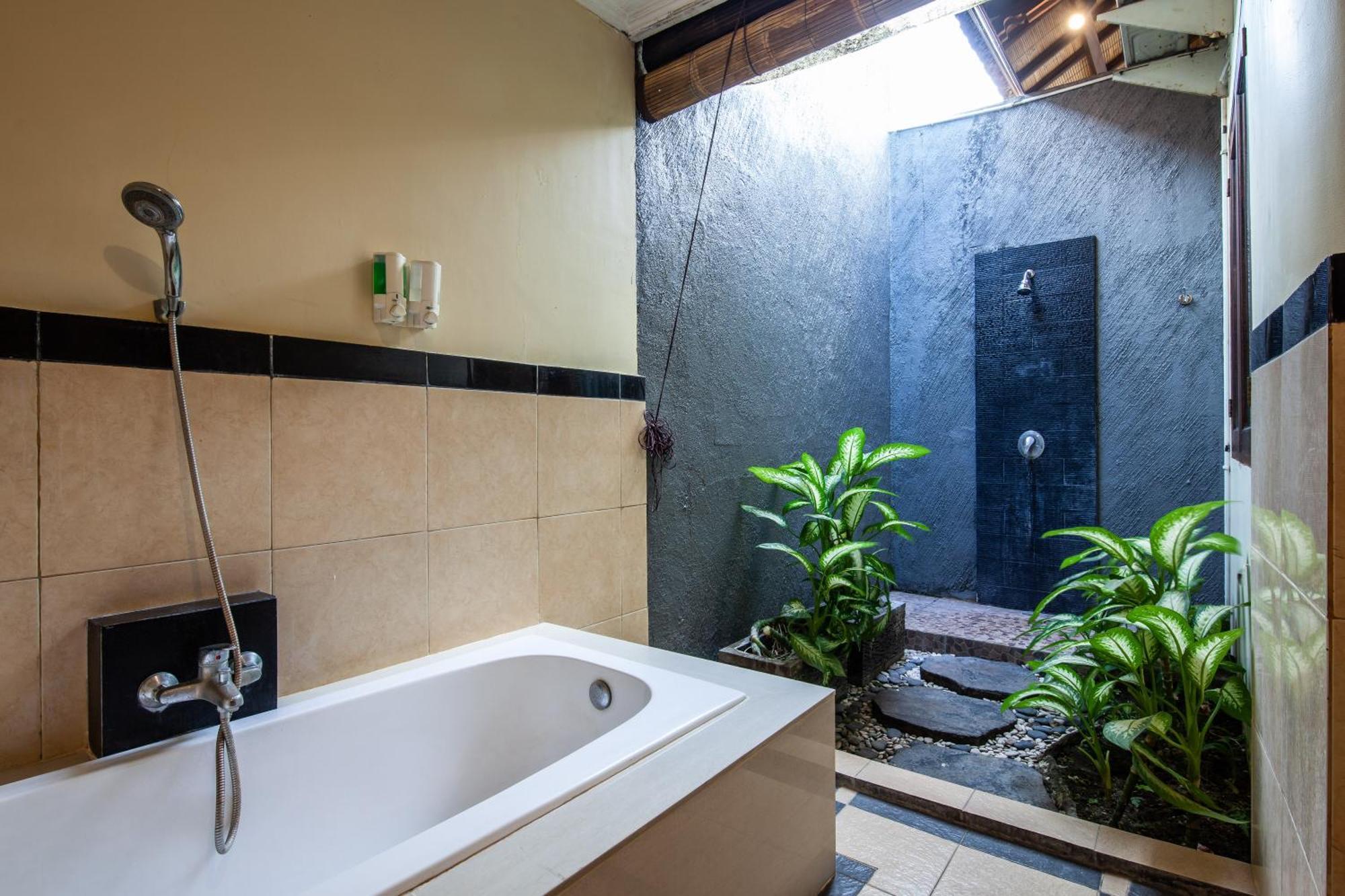 8-bedrooms Private Pool Saraswati Villa *