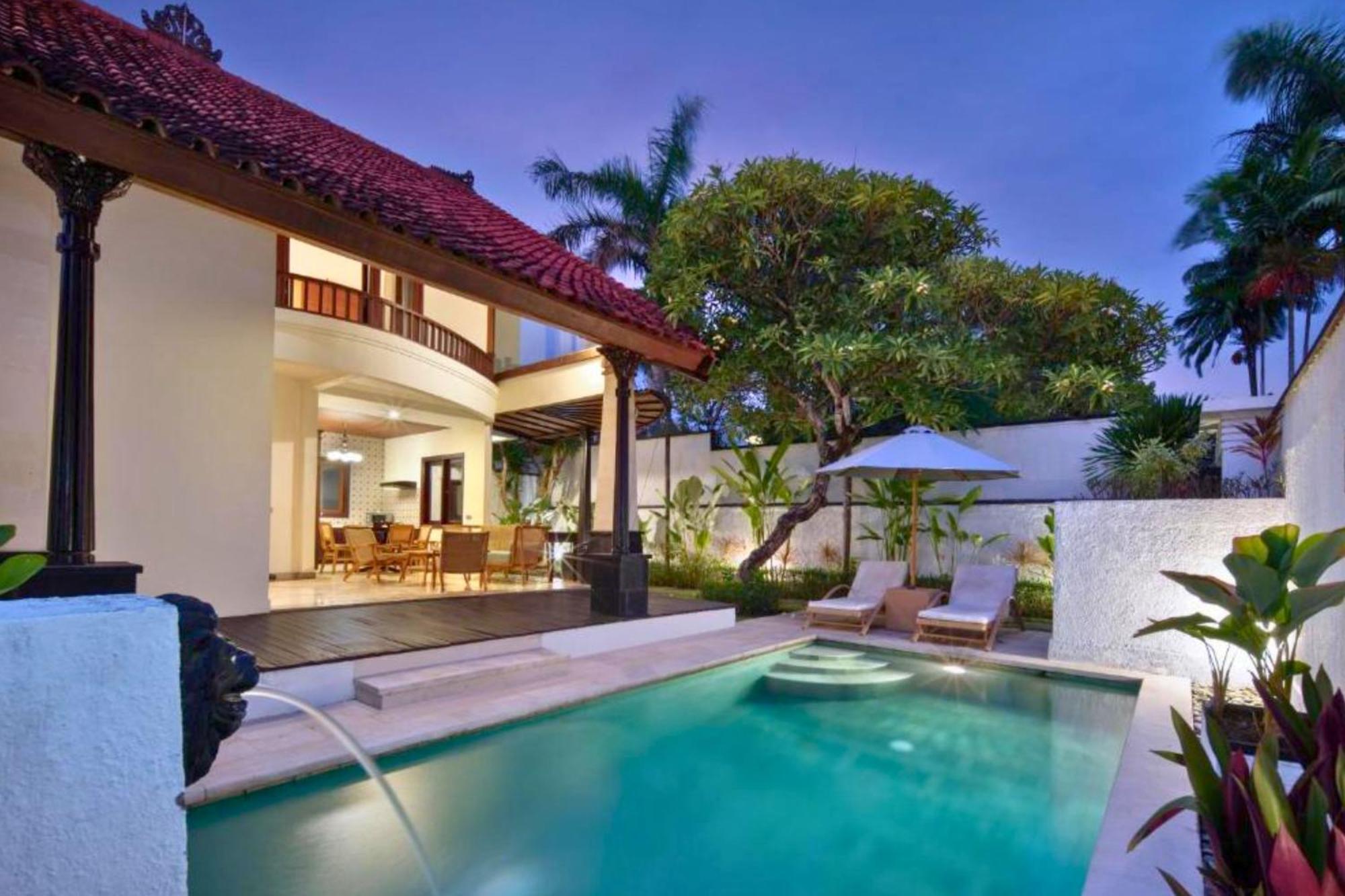 Entire 2 Bedroom Private Pool Zn105