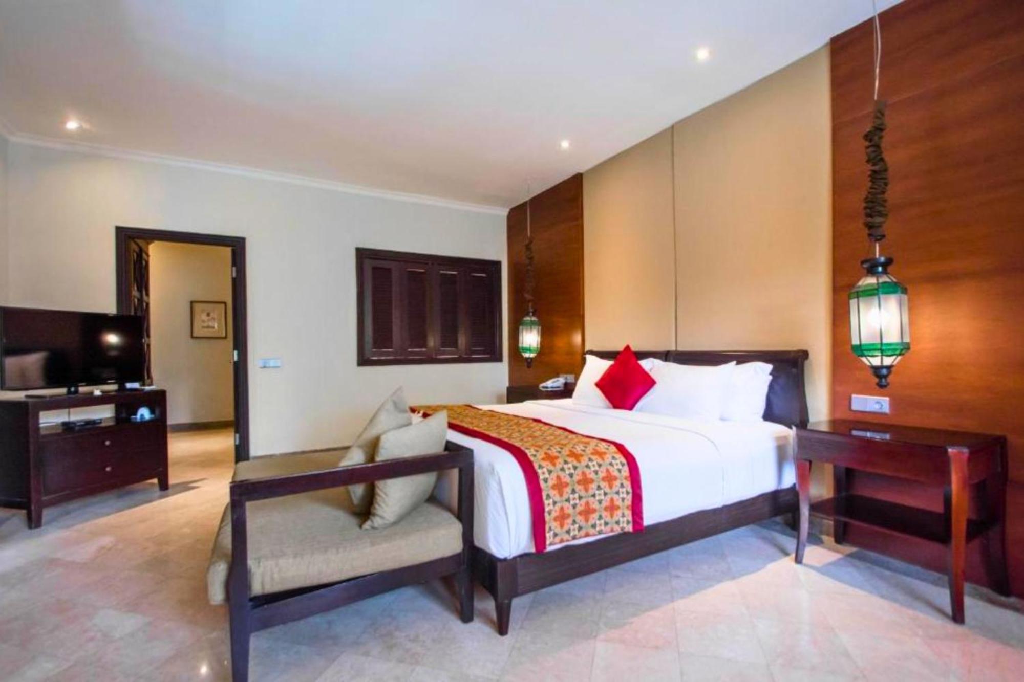 Villa Entire 2 Bedroom Private Pool Zn105 *