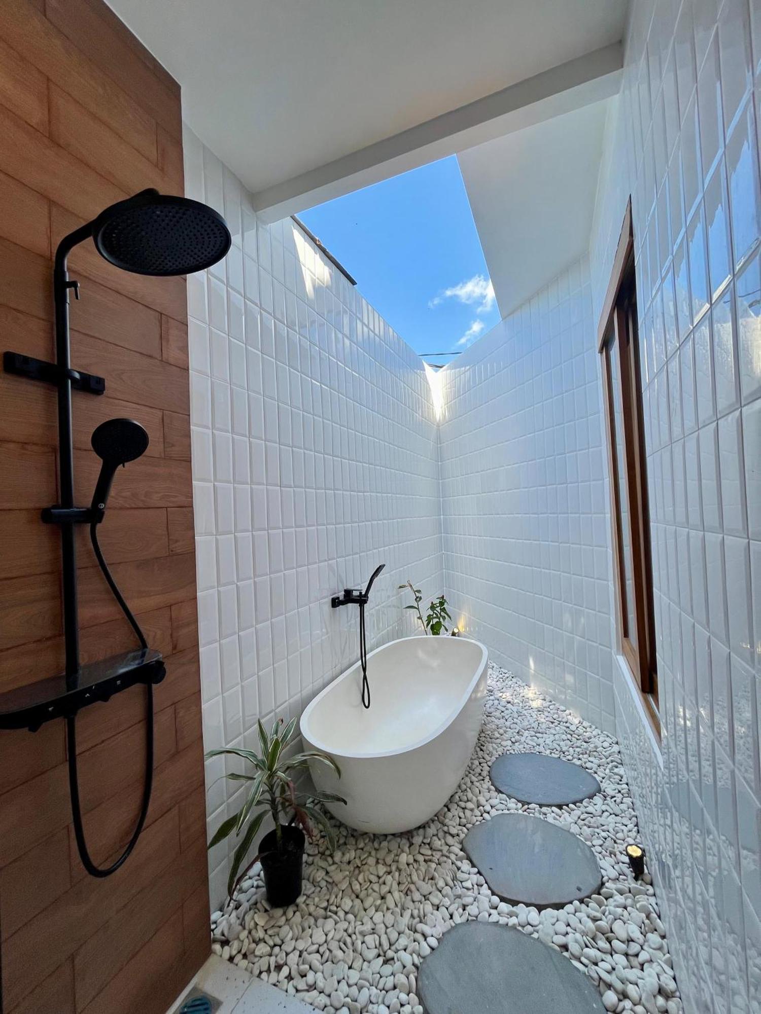 Pousada Queen Bee 2br Private Seminyak