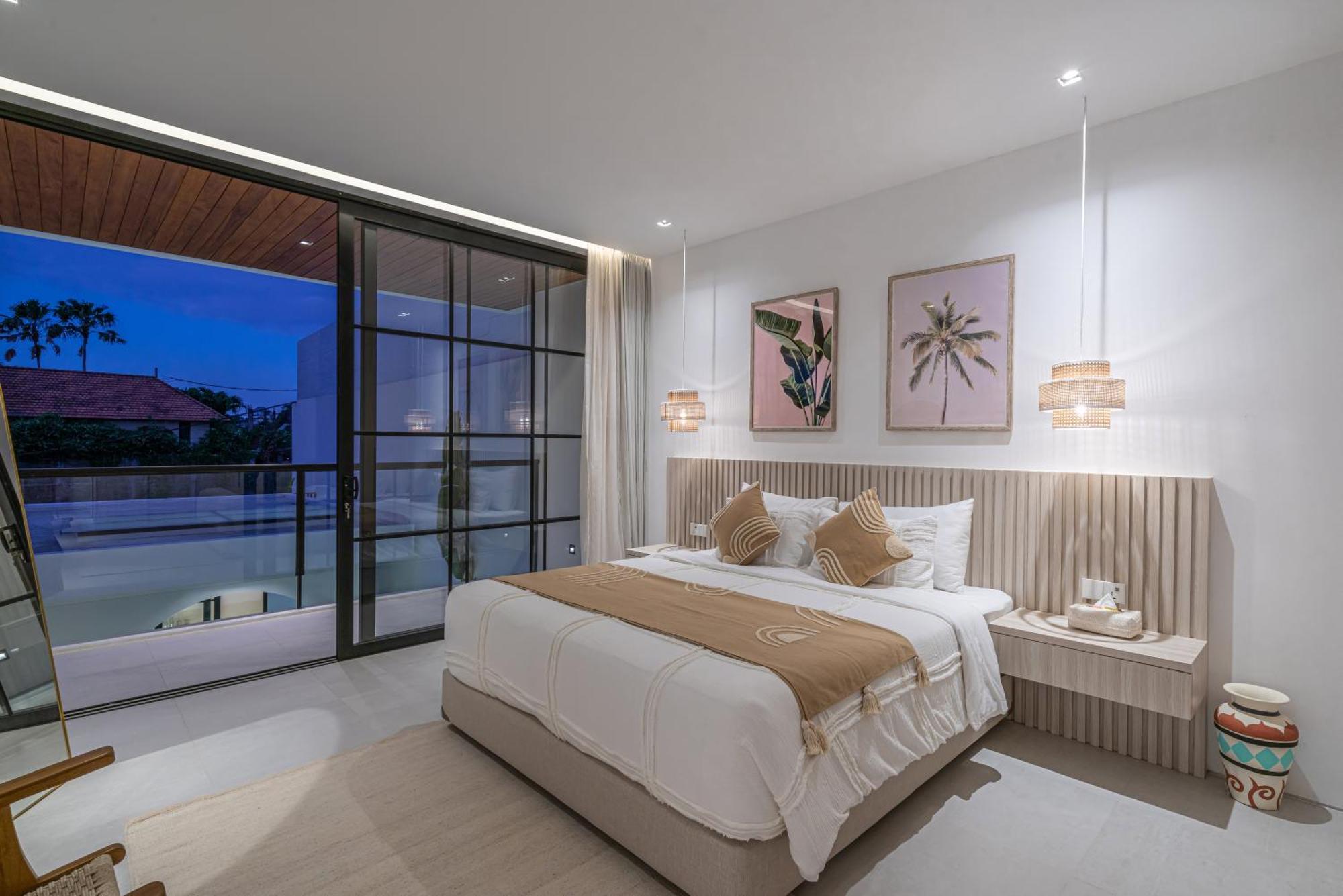 Janoor - Elegant 3-bedroom Near Batu Belig Beach *