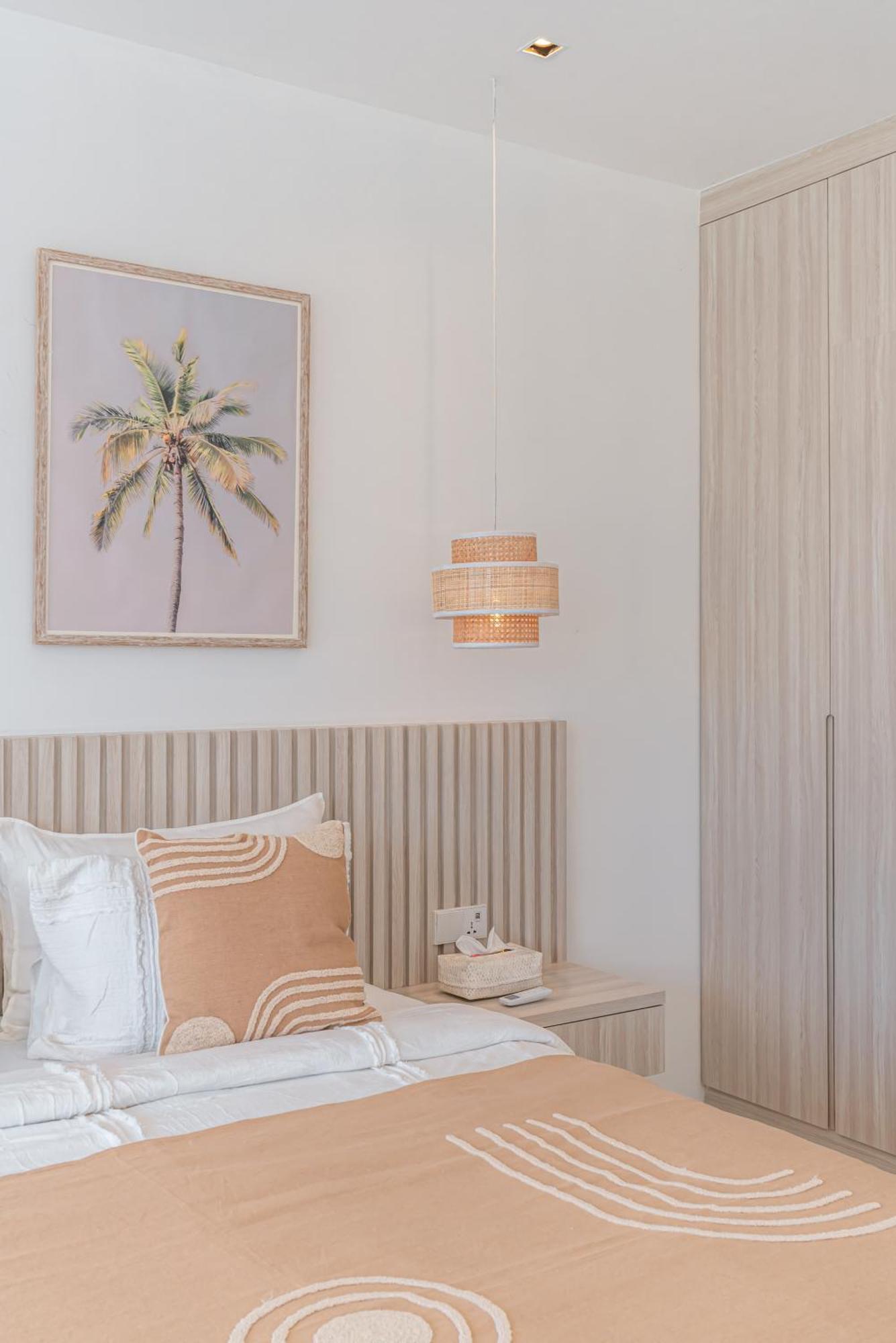 Villa Janoor - Elegant 3-bedroom Near Batu Belig Beach Seminyak (Bali)