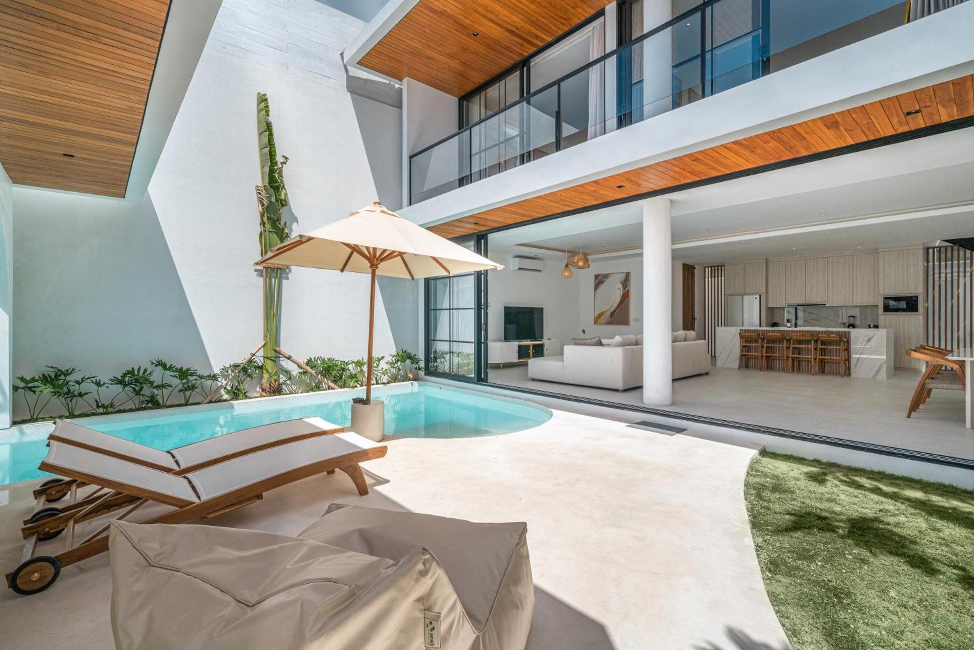 Janoor - Elegant 3-bedroom Near Batu Belig Beach Villa Seminyak (Bali)