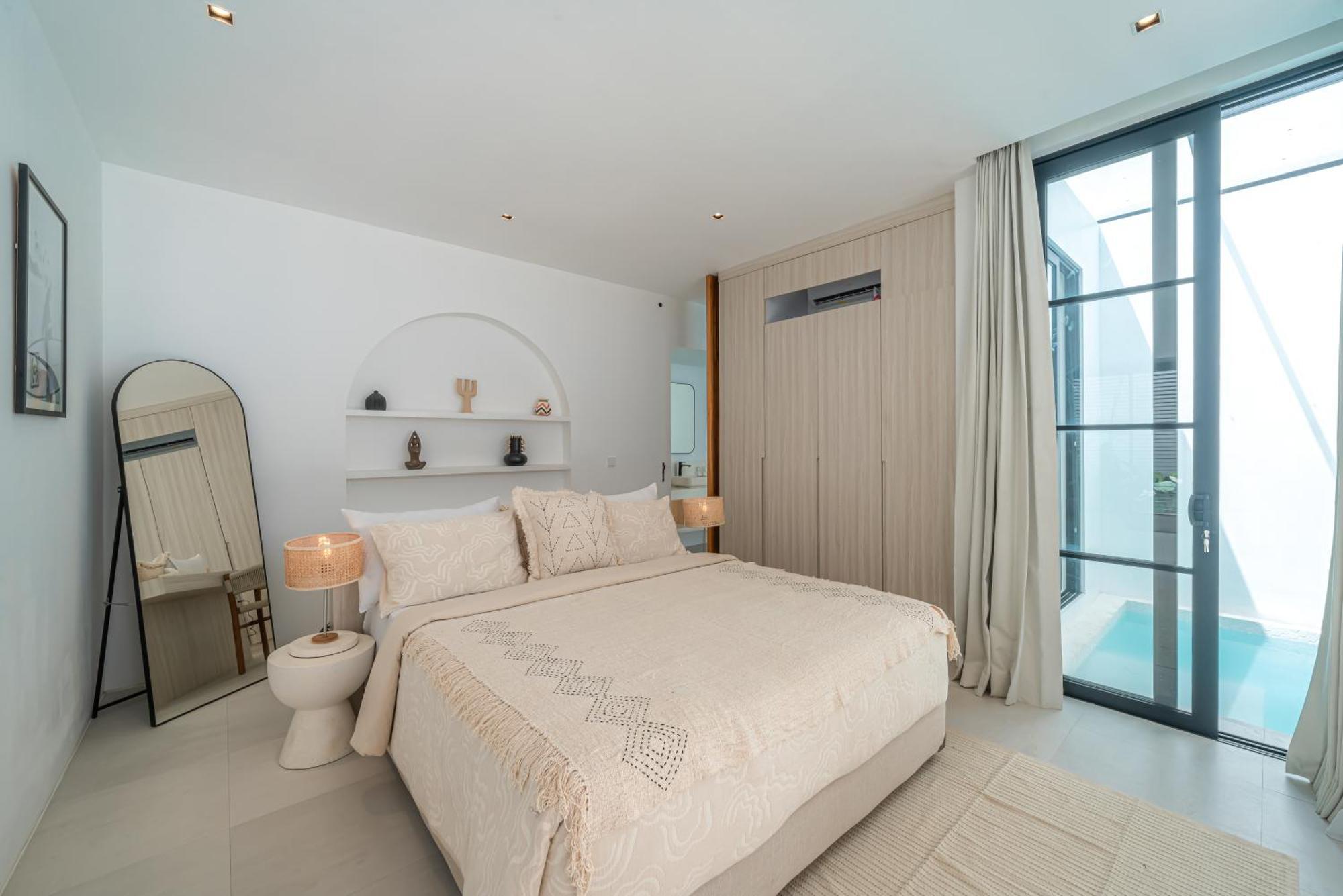 Janoor - Elegant 3-bedroom Near Batu Belig Beach *