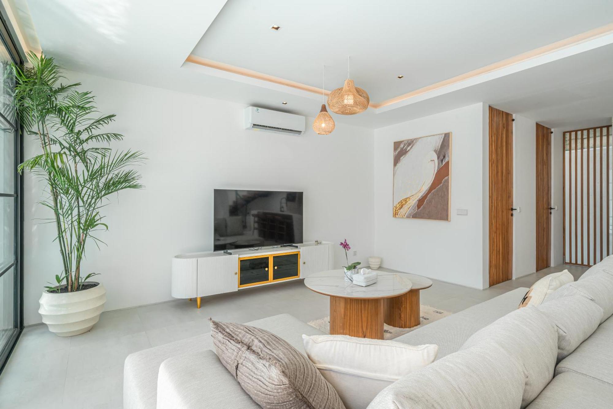 Janoor - Elegant 3-bedroom Near Batu Belig Beach Seminyak (Bali)
