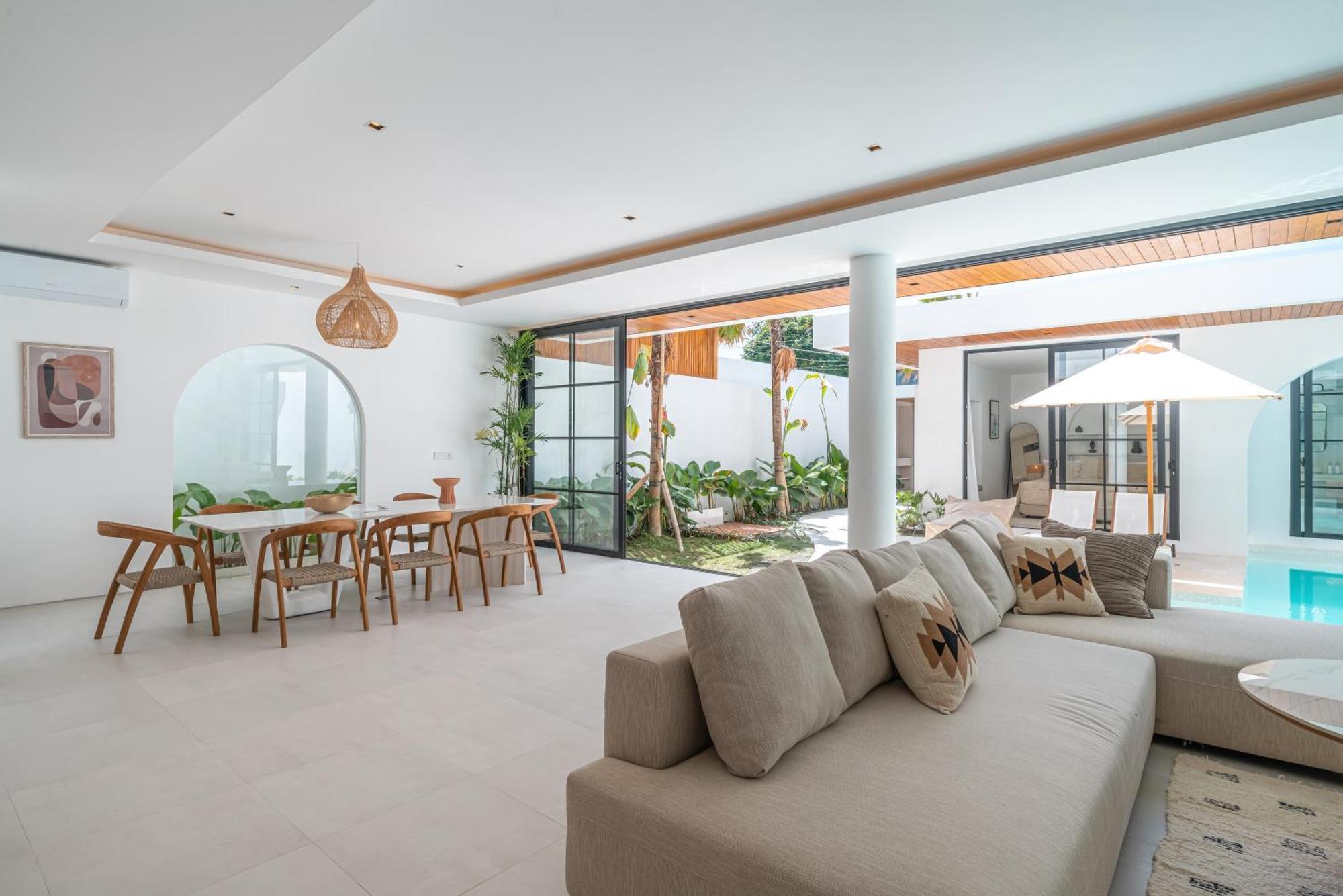 Janoor - Elegant 3-bedroom Near Batu Belig Beach Seminyak (Bali)